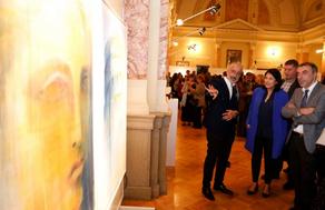 President attends exhibition of Vakhtang Bardavelidze’s paintings
