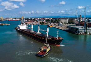 Poti port incomes show growth