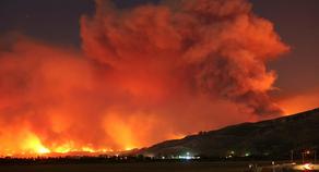 Пожар в Калифорнии - полмилмиллиона абонентов остались без электричества