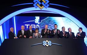 Лидеры Грузии, Турции и Азербайджана отметили запуск газопровода