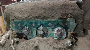 არქეოლოგებმა პომპეიში უნიკალური ეტლი აღმოაჩინეს