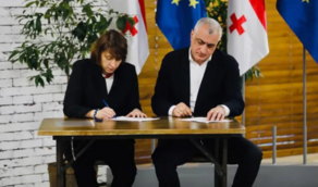 Two Georgian opposition political parties sign Memorandum of Cooperation