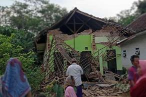 Землетрясение на острове Бали - погибли 3 человека