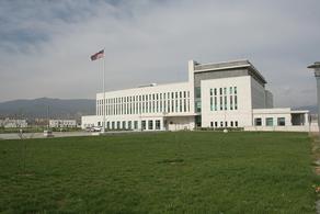 Посольство США распространяет заявление о текущих процессах в парламенте