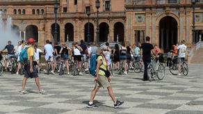 Испания примет иностранных туристов с июля
