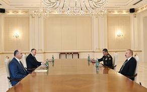 Министр обороны Грузии находится с визитом в Баку