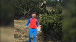 12 წლის ბიჭი ტყეში დათვს დაუმეგობრდა