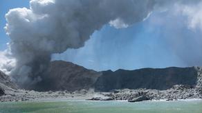 Volcanic eruption killed 6people in New Zealand