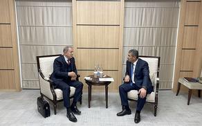 Министры обороны Азербайджана и Турции провели встречу в Зангилане