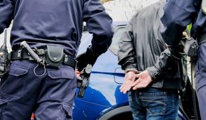 Словесная перепалка между гражданами и полицией завершилась арестом