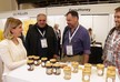 ქართული თაფლის წარმატება - კანადის გამოფენაზე პროდუქტმა მაღალი შეფასება დაიმსახურა