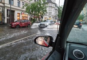 Flooded streets of Batumi are being cleaned