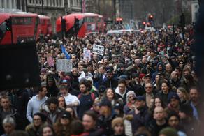 В Лондоне на акции против карантинных ограничений задержали 13 человек