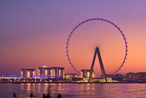 В Дубае открылось самое большое в мире колесо обозрения - ВИДЕО