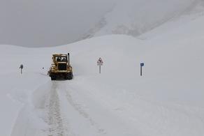 Участок Чумателети-Хуневи был частично закрыт из-за снегопада и гололеда
