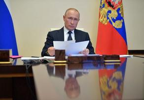 Putin extends Russia’s coronavirus lockdown before 11 May