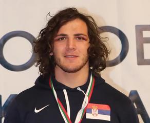 Georgian wrestler dedicates his victory to Nika Melia and brothers Tsulukidze