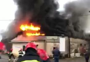 В Батуми вспыхнул сильный пожар