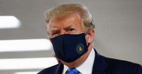 Trump wears a mask in public for the first time