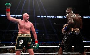 Historic fight  Tyson Fury to win over Deontay Wilder