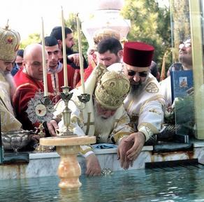 Завтра православный мир отмечает Крещение Господне