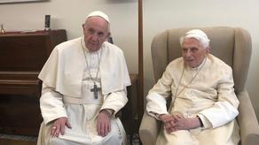 რომის პაპმა ფრანცისკემ და საპატიო პაპმა ბენედიქტ XVI-მ კორონავირუსის ვაქცინა გაიკეთეს