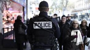საფრანგეთში პოლიციას კარი შეეშალა და შემთხვევით სხვა ოჯახს შეუვარდა