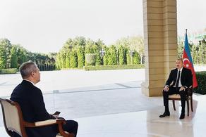 Ильхам Алиев: Россия может убедить Армению, что оккупация должна завершиться